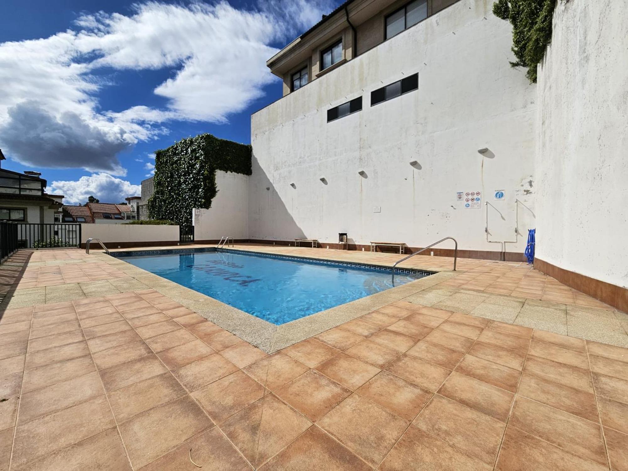 Estupendo Alojamiento En Silgar Con Piscina 桑亨霍 外观 照片